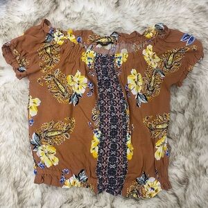 Off Shoulder Floral Crop Top